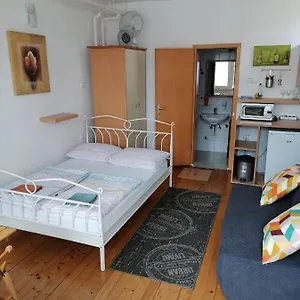 https://apartments-peter.hotels-in-ljubljana.com